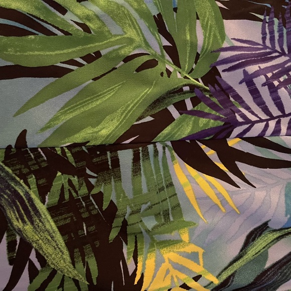 Connected 16W dress with keyhole - Picture 4 of 5